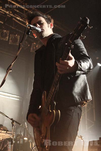 BLACK REBEL MOTORCYCLE CLUB - 2007-11-20 - PARIS - Elysee Montmartre - Robert Levon Been
